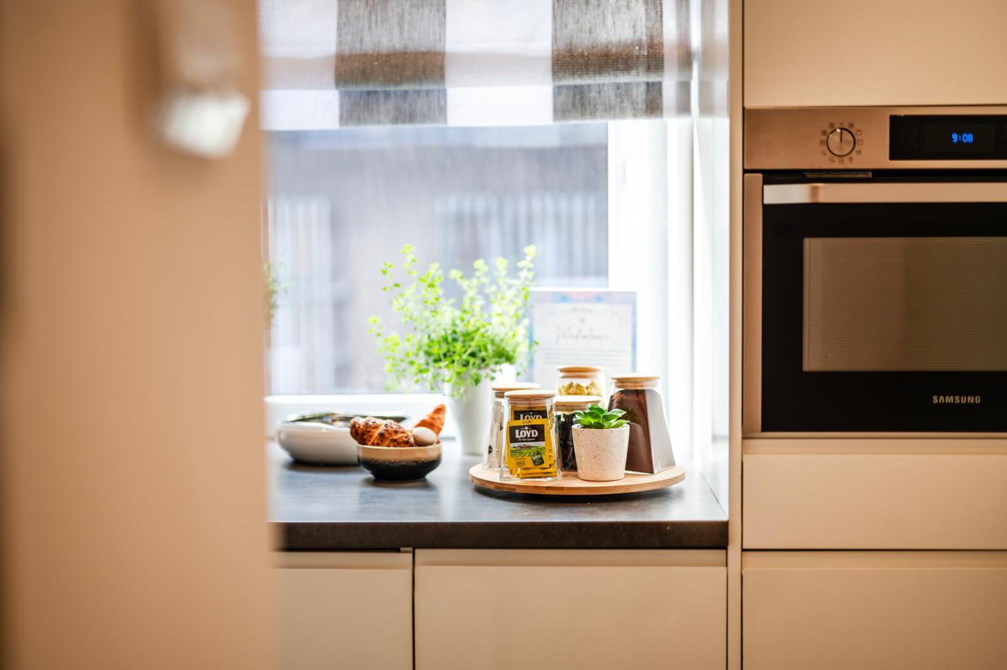 Apartament Mediolan Parking Gratis Moxy Te&Am Cracow Kraków Zewnętrze zdjęcie